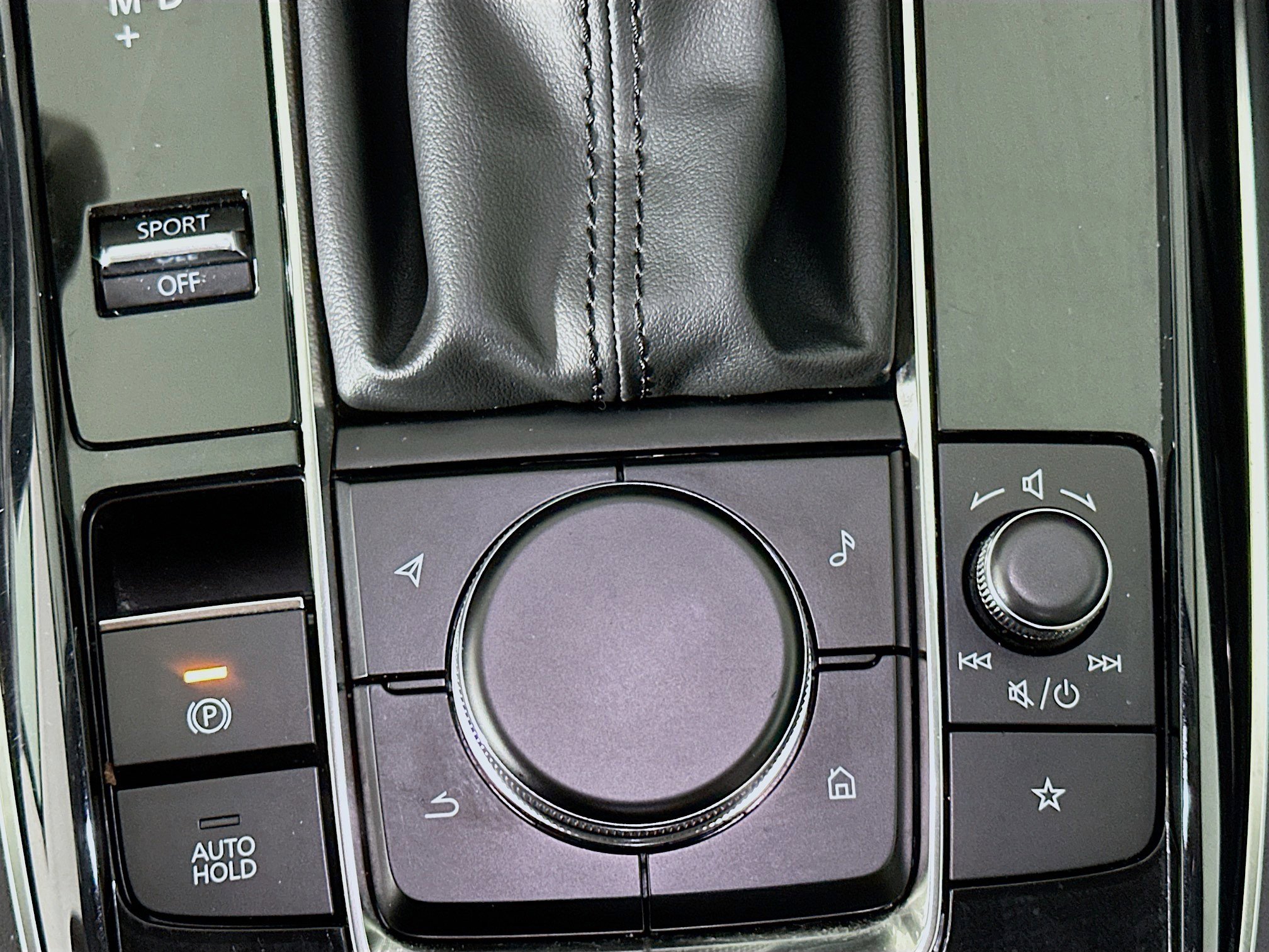 Used 2023 MAZDA CX-30 AWD 2.5 S w/ Preferred Package image 26