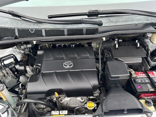 Used 2015 Toyota Sienna AWD image 10