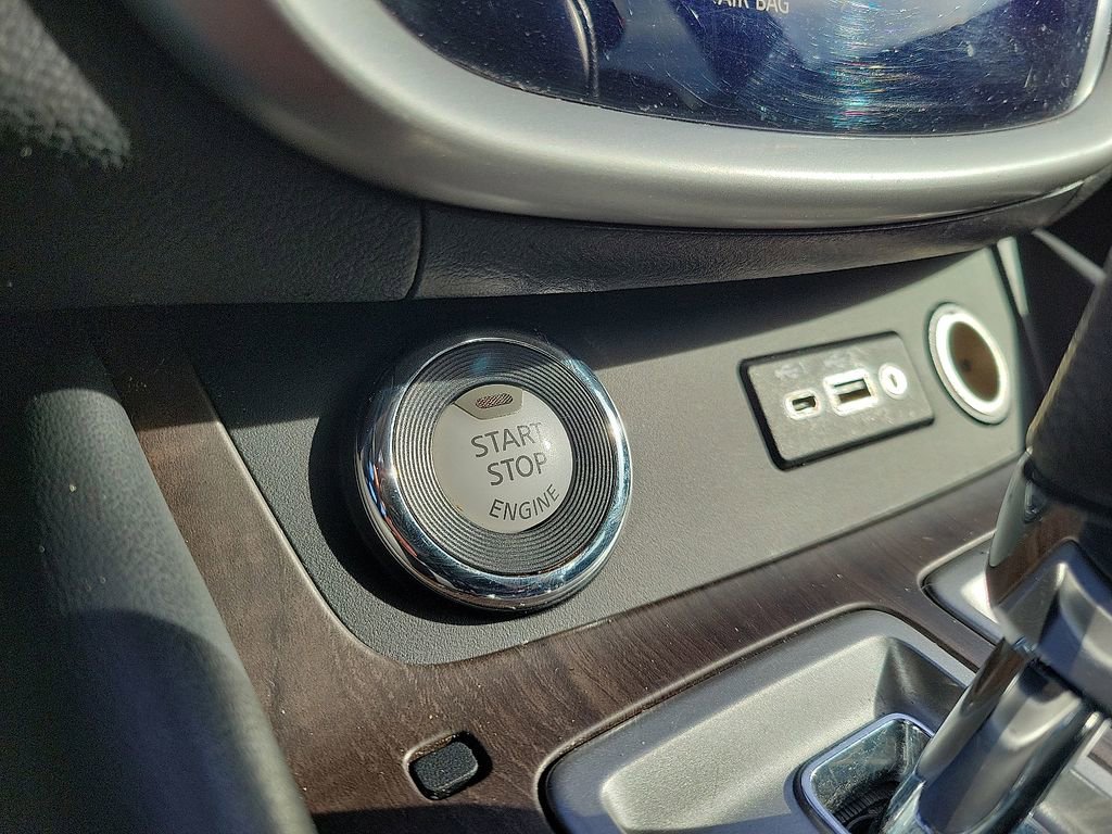 Used 2022 Nissan Murano Platinum w/ Cargo Package image 18