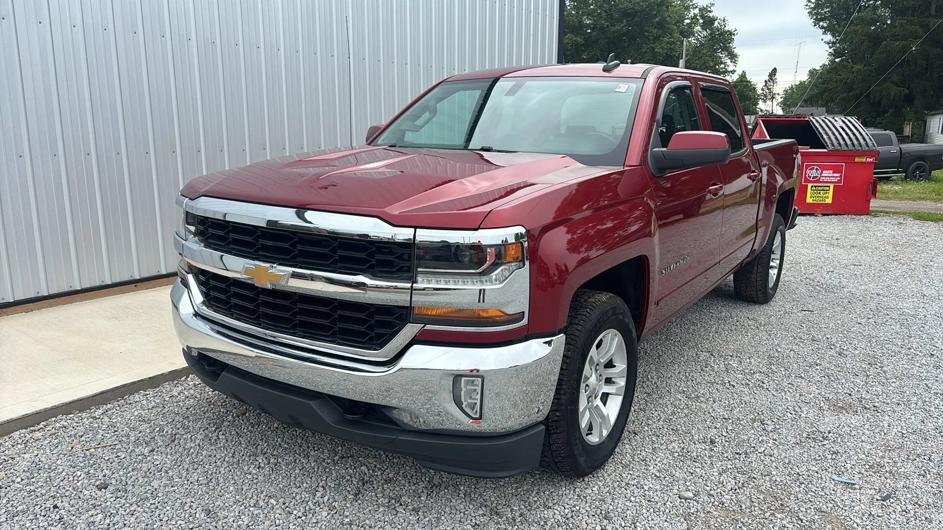 Used 2018 Chevrolet Silverado 1500 LT w/ All Star Edition AWD/4WD image 13