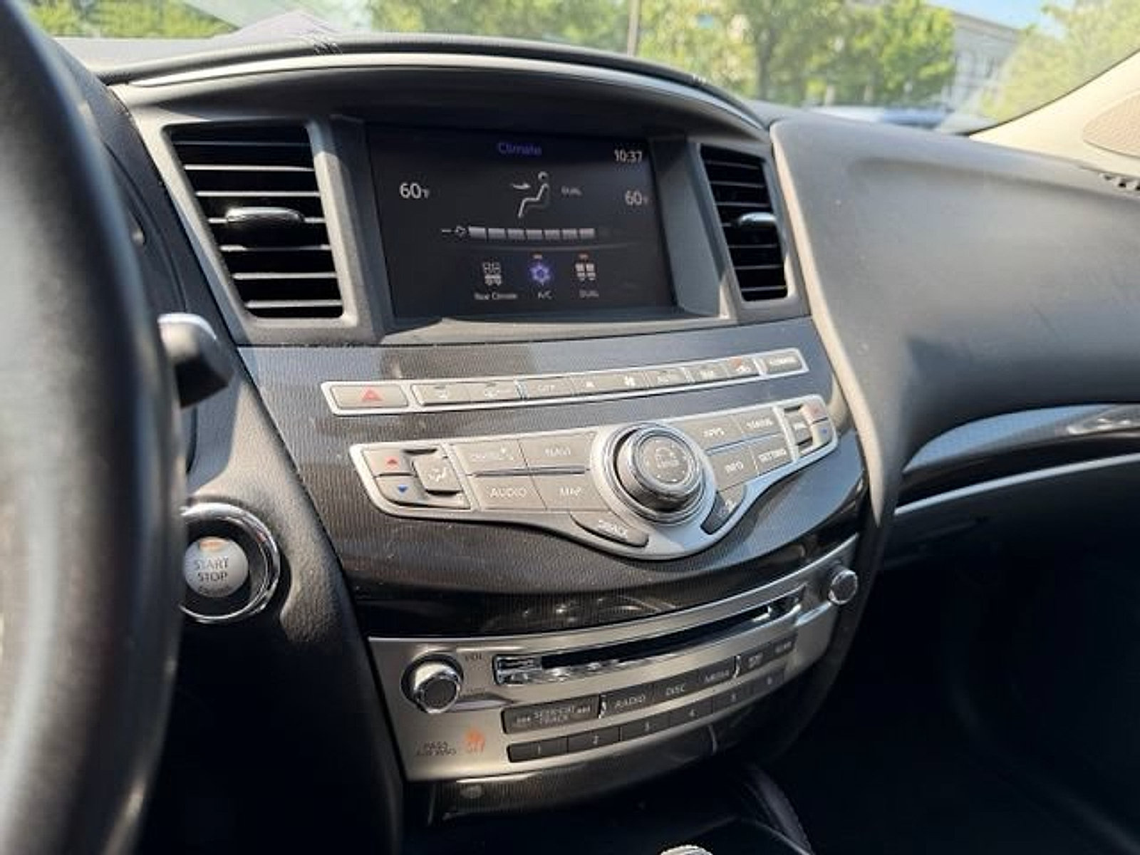 Used 2019 INFINITI QX60 Luxe w/ Essential Package AWD/4WD image 17