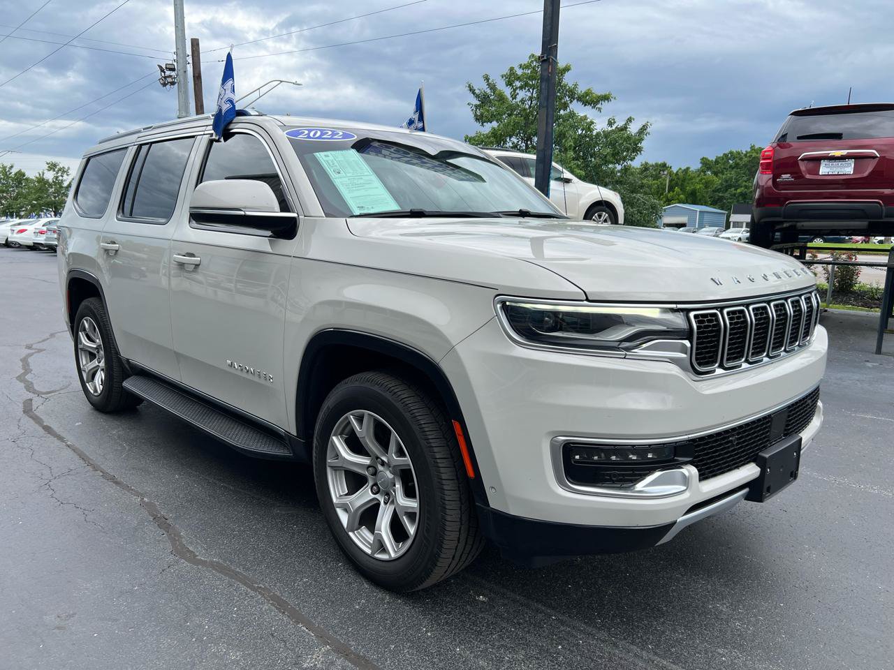 Used 2022 Jeep Wagoneer Series II AWD/4WD image 8