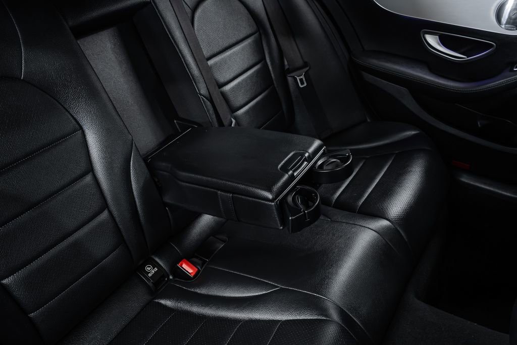 Used 2020 Mercedes-Benz C 300 Sedan w/ Premium Package image 24