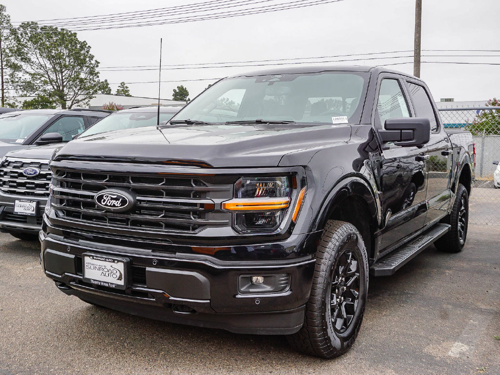 New 2026 Ford F150 XLT w/ Equipment Group 302A MID AWD/4WD image 3