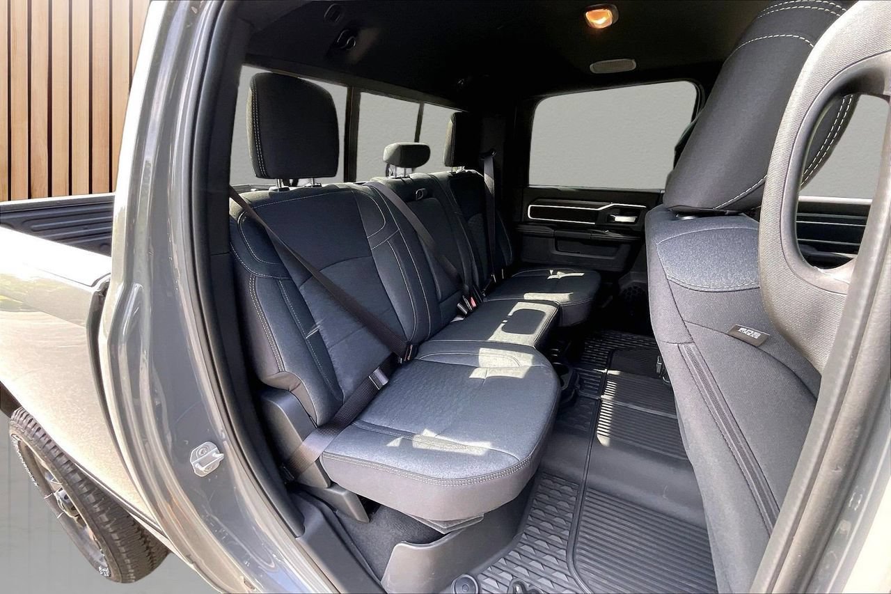 New 2026 RAM 2500 Big Horn AWD/4WD image 20