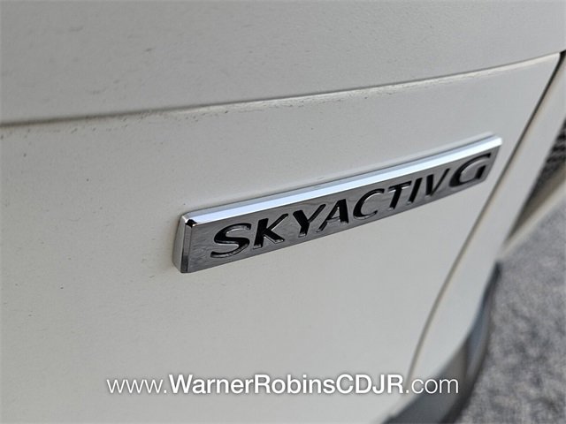 Used 2025 MAZDA CX-50 AWD 2.5 S w/ Premium Package image 12