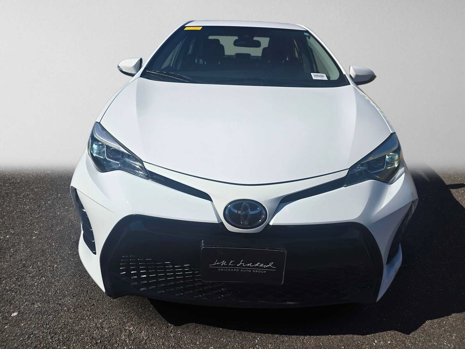 Used 2019 Toyota Corolla XSE FWD image 8