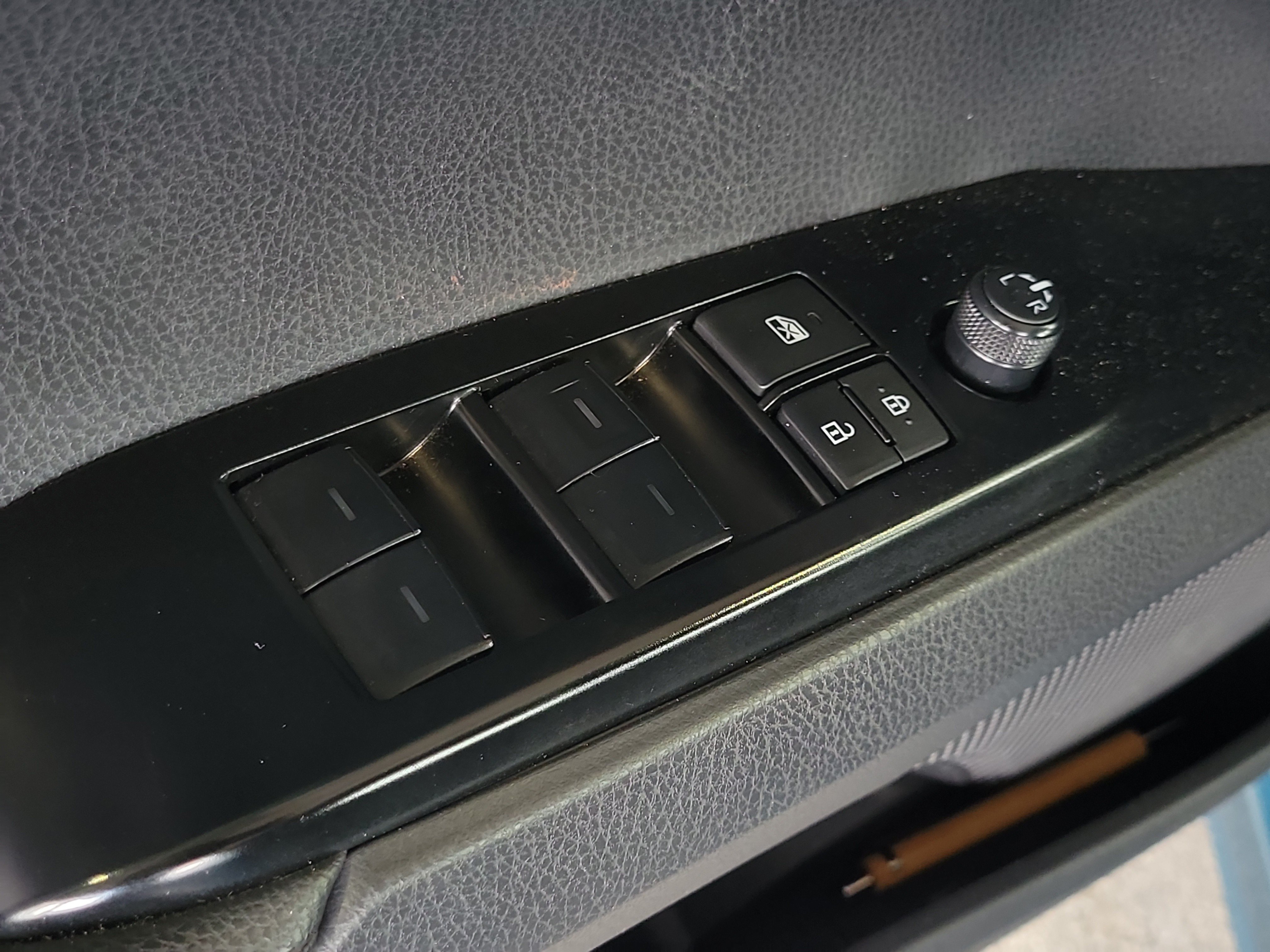 Used 2026 Toyota Camry XSE FWD image 15
