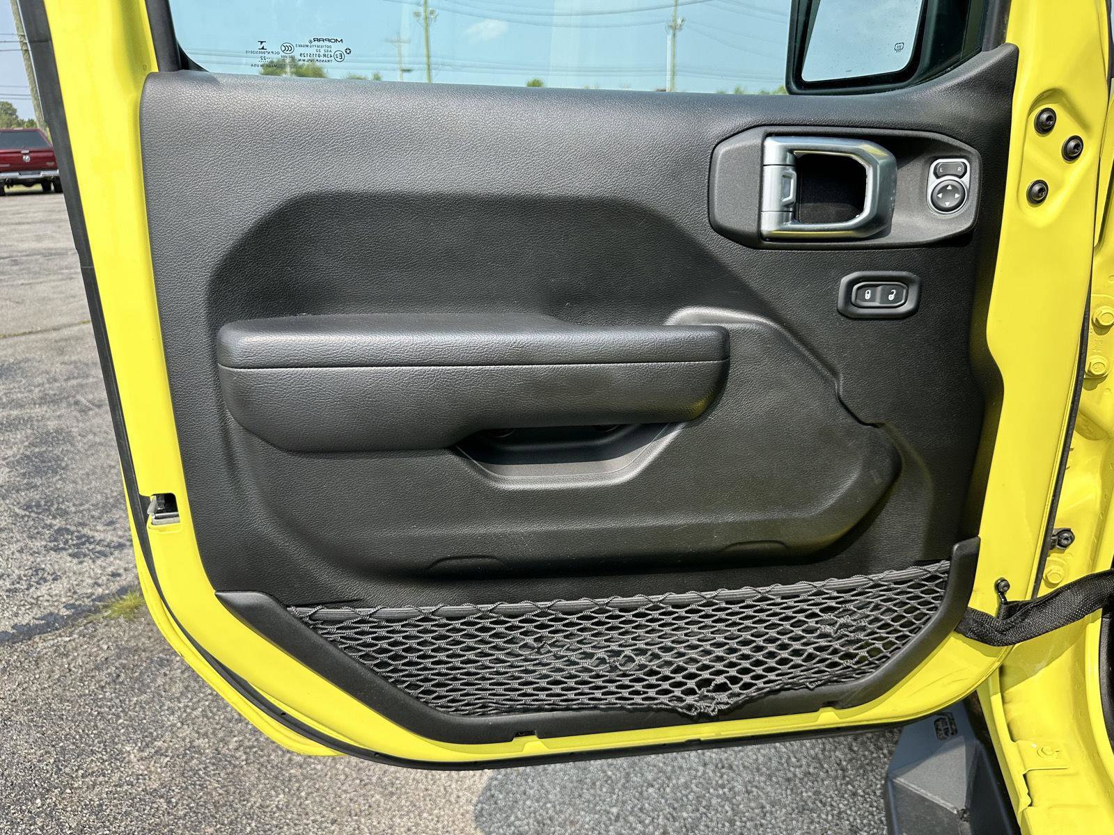 Used 2022 Jeep Wrangler Unlimited Sport image 9