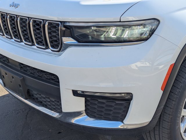 Used 2023 Jeep Grand Cherokee L Limited w/ Trailer Tow Group (B) image 11