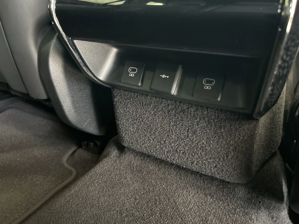 Used 2024 Land Rover Range Rover Sport Dynamic SE image 29