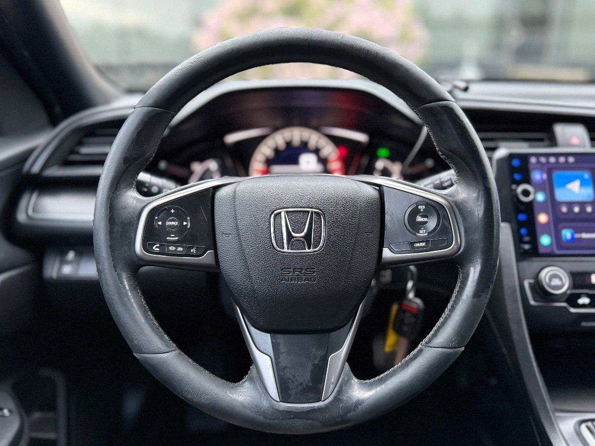 Used 2018 Honda Civic Sport image 25