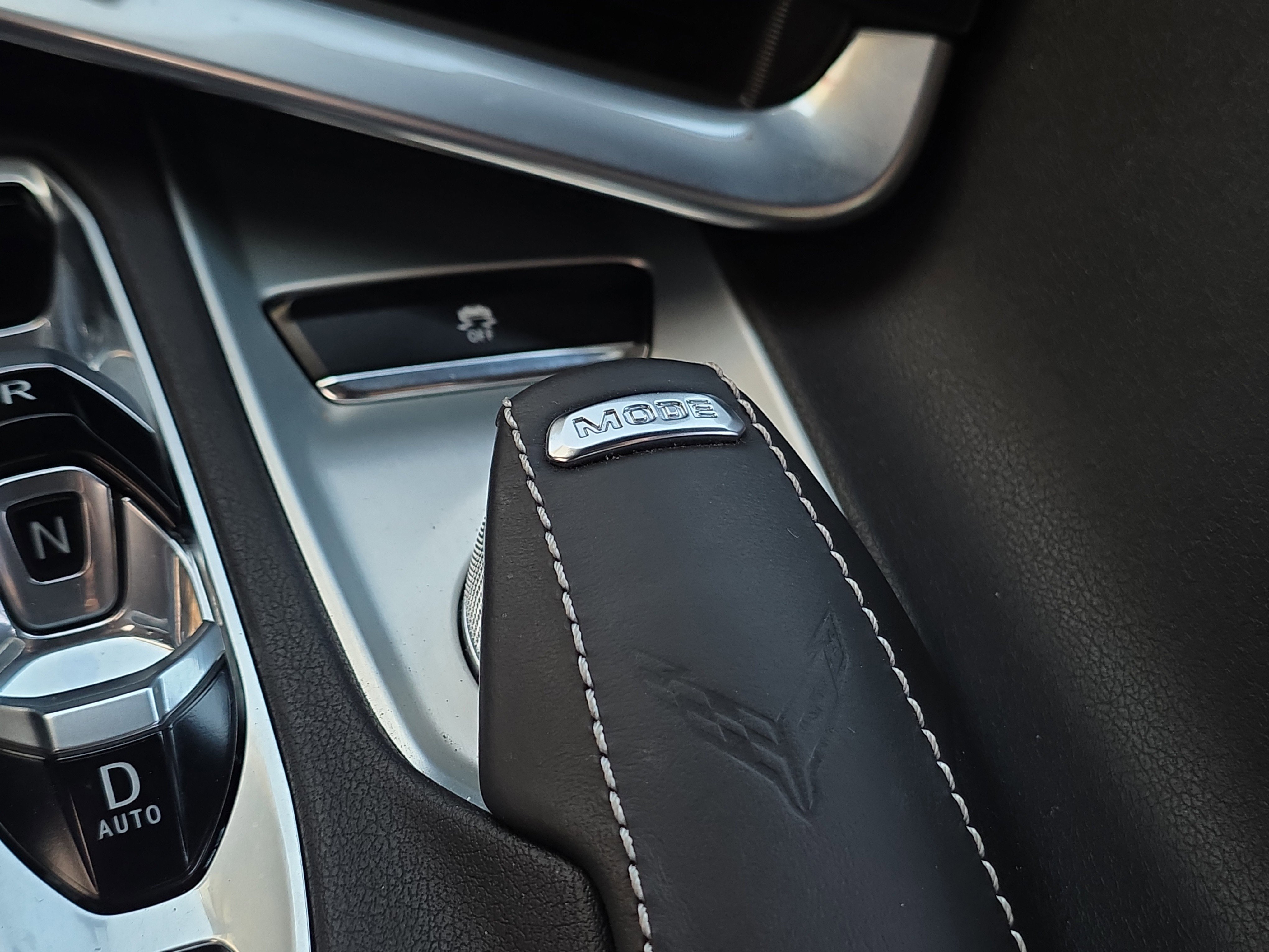 Used 2023 Chevrolet Corvette Stingray Coupe w/ 1LT image 25