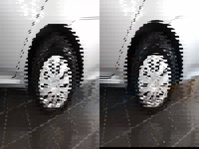 Used 2010 Toyota Corolla image 26