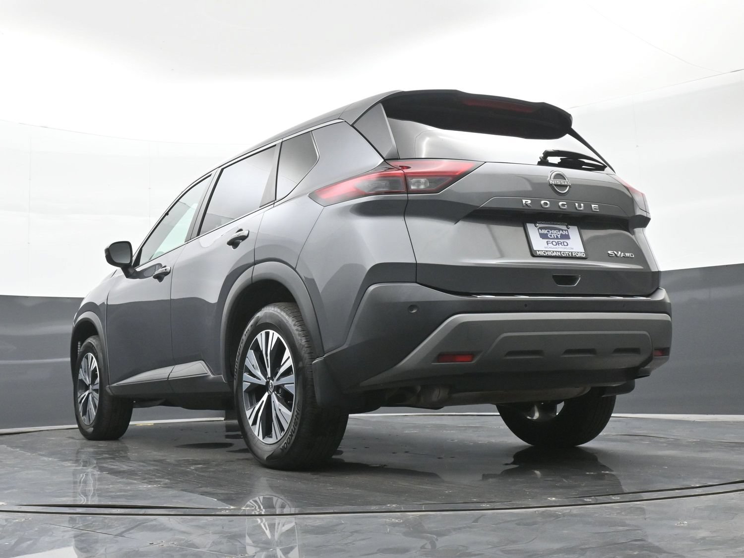 Used 2022 Nissan Rogue SV AWD/4WD image 37