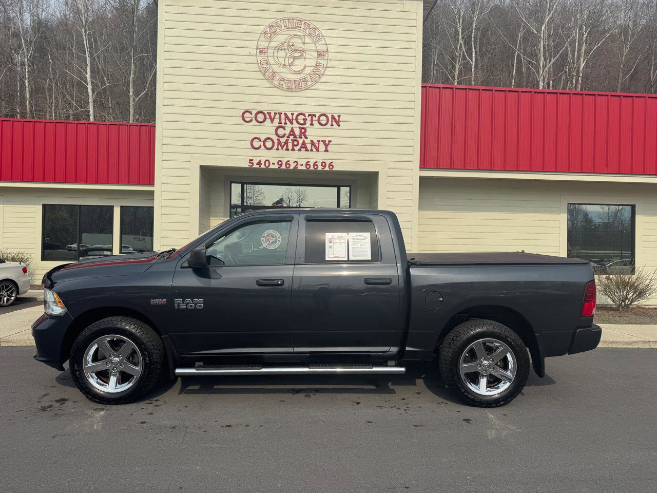 Used 2018 RAM 1500 Express w/ Express Value Package image 3