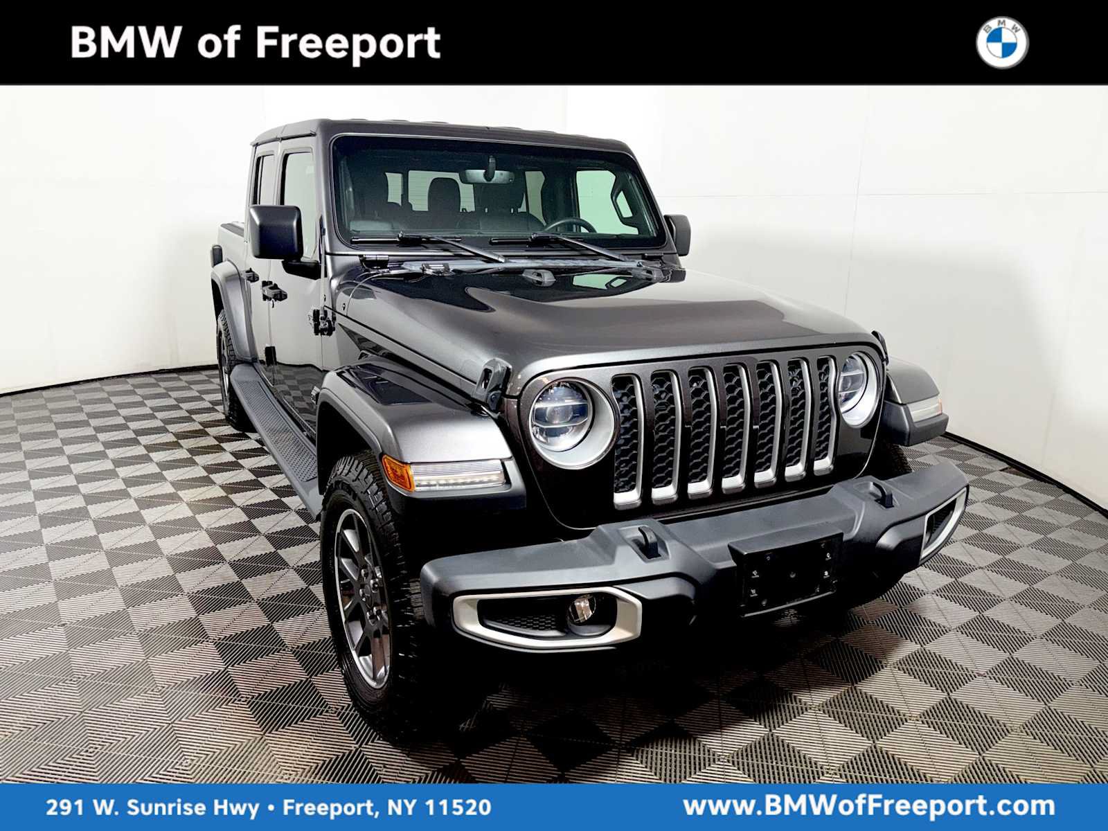 Used 2021 Jeep Gladiator Overland w/ Popular Equipment Package AWD/4WD image 1