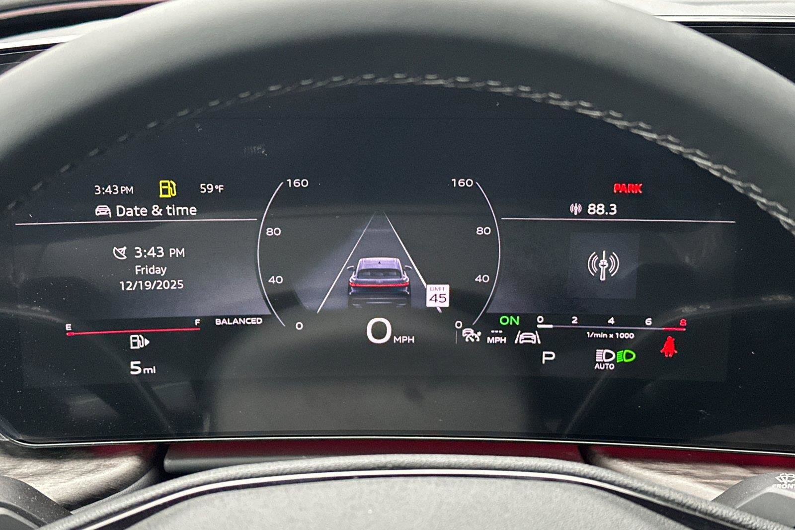 New 2025 Audi Q5 Premium Plus image 24