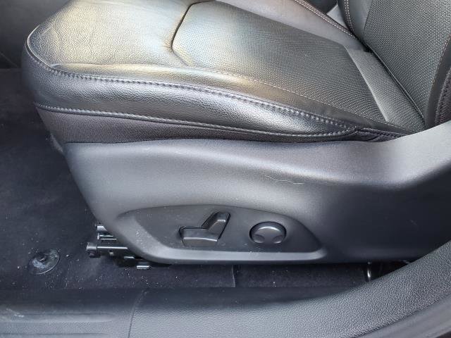 Used 2022 Jeep Compass Limited image 7