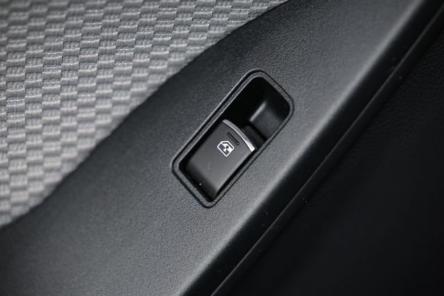 Used 2017 Subaru Forester 2.5i Premium w/ Popular Package #2A image 25