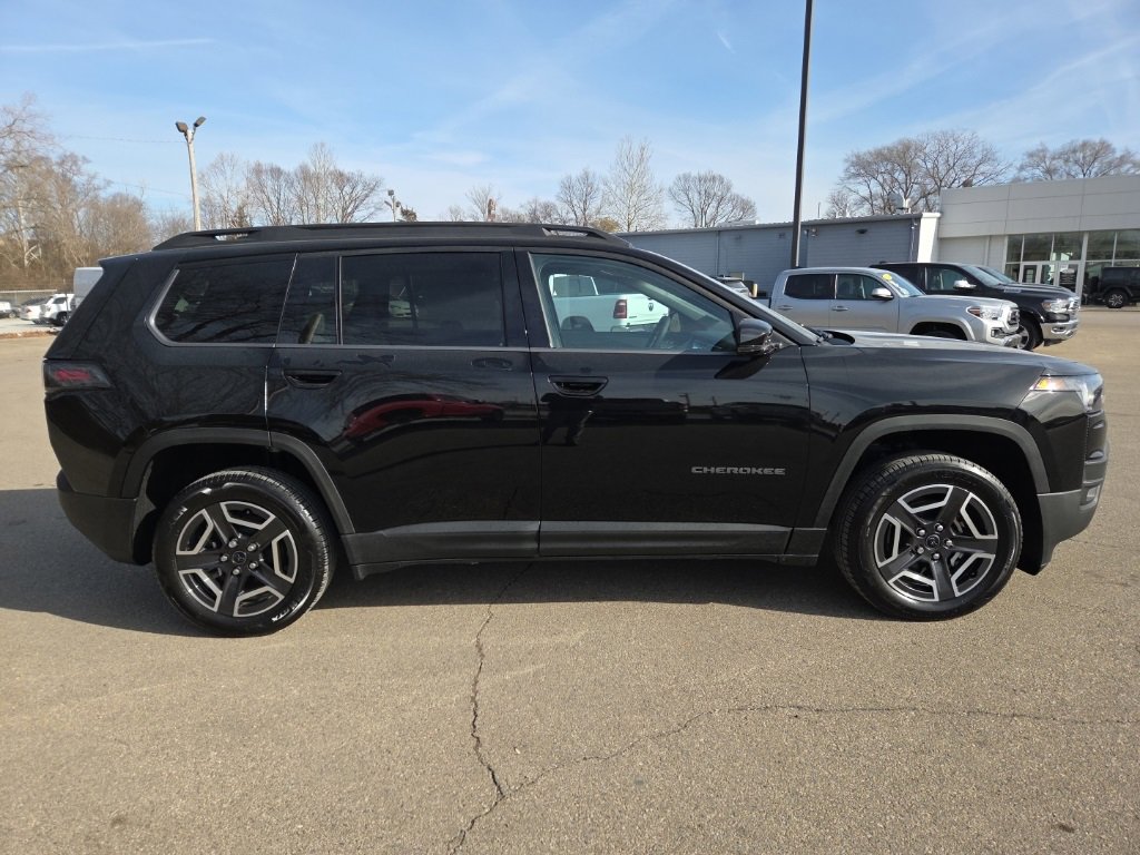 New 2026 Jeep Cherokee Limited image 8