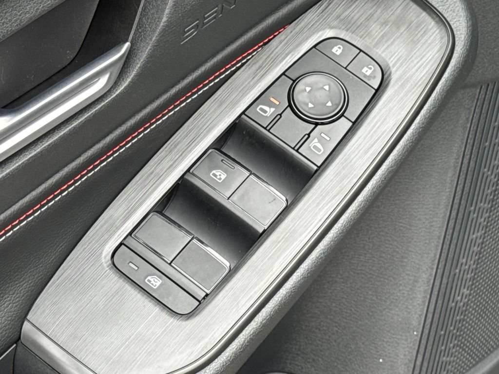 New 2026 Nissan Sentra SR w/ SR Premium Package FWD image 8