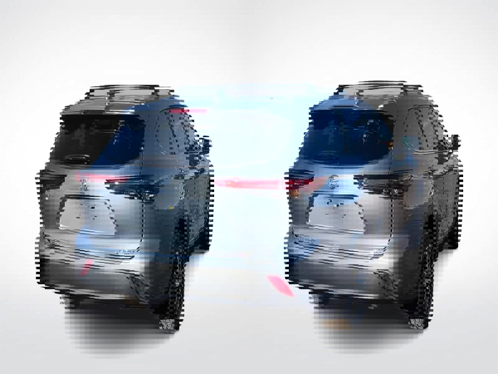 Used 2023 Toyota Highlander XLE image 8