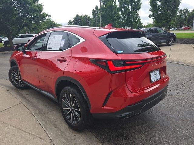 Certified 2025 Lexus NX 250 FWD image 5