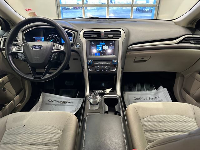 Used 2018 Ford Fusion SE image 8