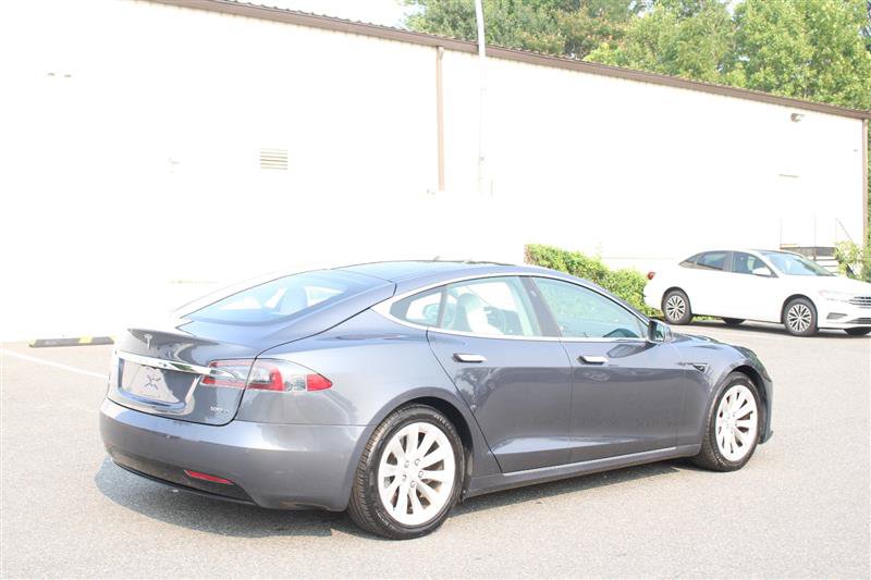 Used 2018 Tesla Model S 100D AWD/4WD image 4