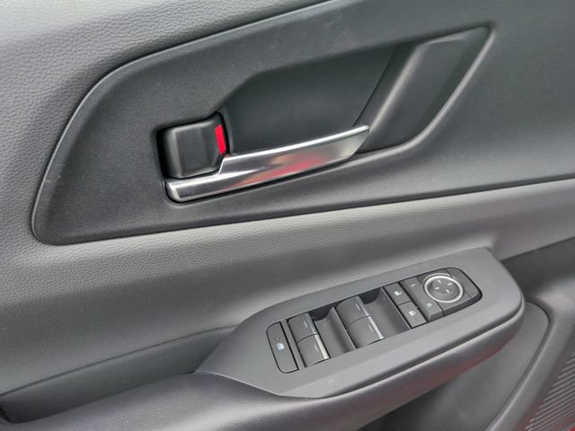 Used 2023 Toyota Prius XLE FWD image 14
