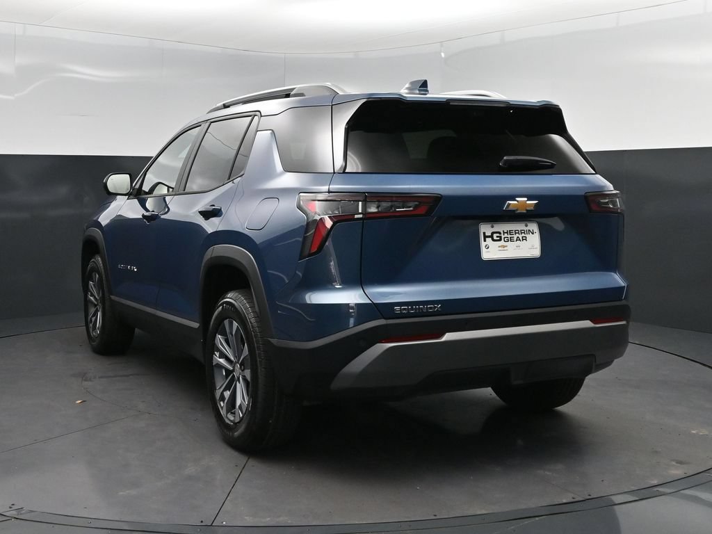 New 2027 Chevrolet Equinox LT w/ Convenience Package II FWD image 5