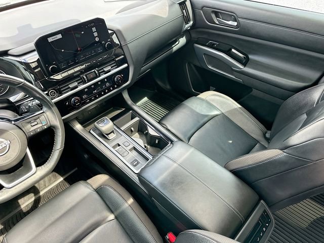 Used 2022 Nissan Pathfinder SL w/ SL Premium Package FWD image 24