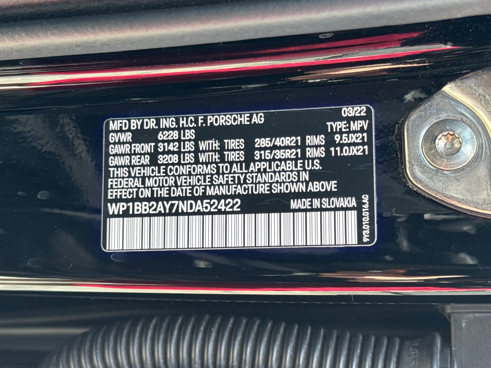 Used 2022 Porsche Cayenne S image 34