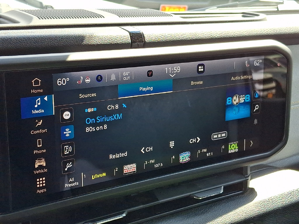 Certified 2025 Jeep Wrangler Sport AWD/4WD image 16