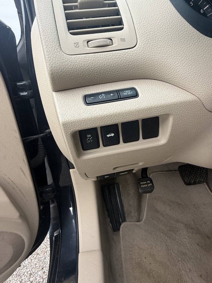 Used 2014 Nissan Altima 2.5 S FWD image 10