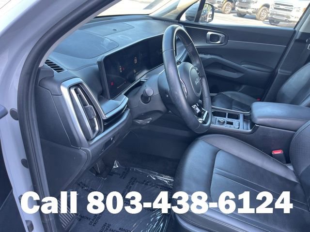 Used 2024 Kia Sorento S w/ Panoramic Sunroof Package FWD image 6