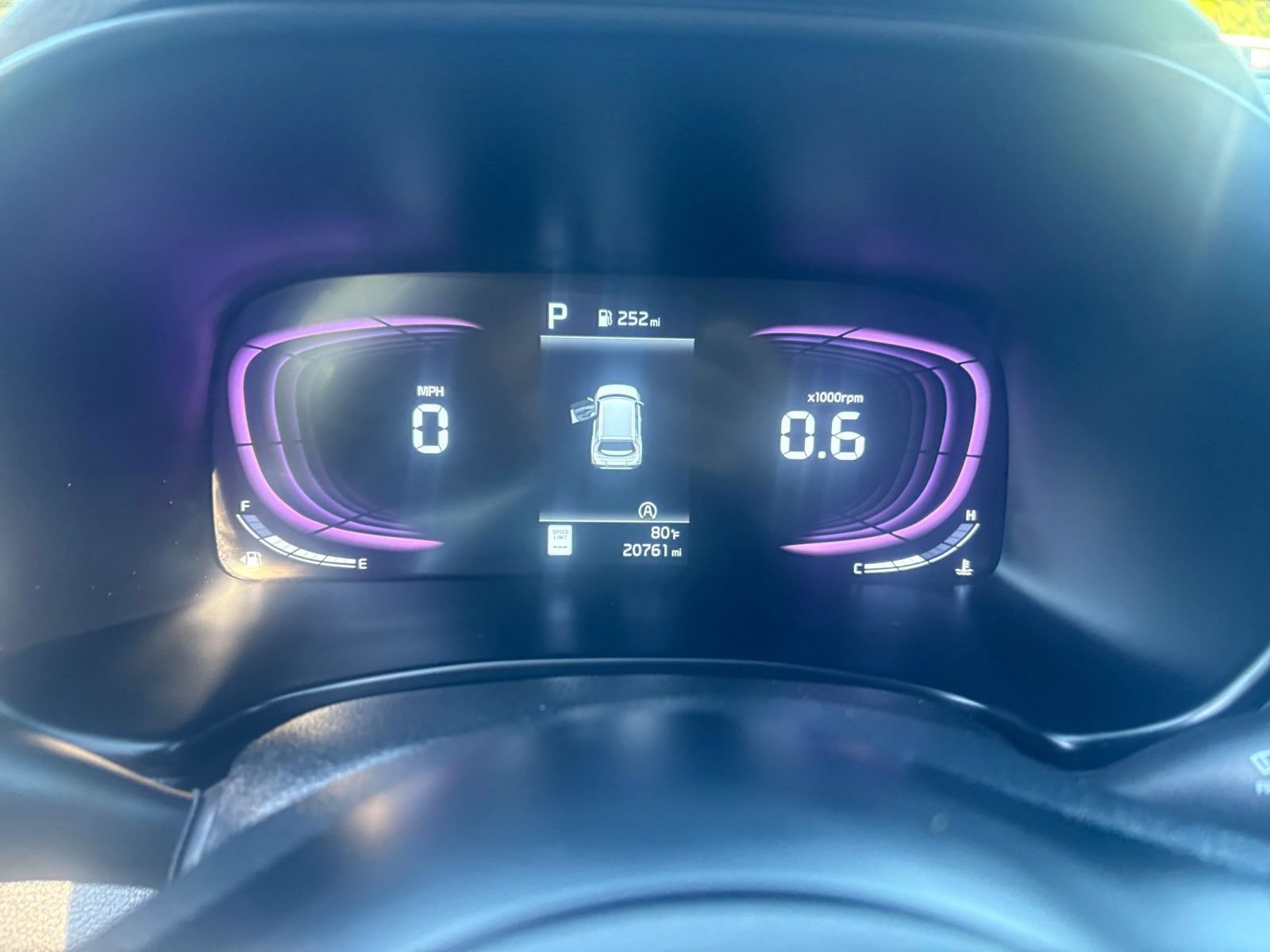 Used 2025 Kia Soul LX w/ LX Technology Package FWD image 37