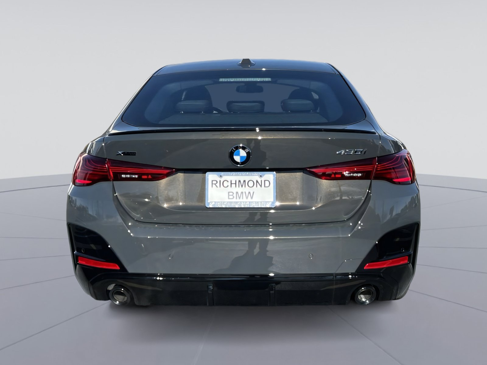 New 2026 BMW 430i xDrive w/ M Sport Package AWD/4WD image 4