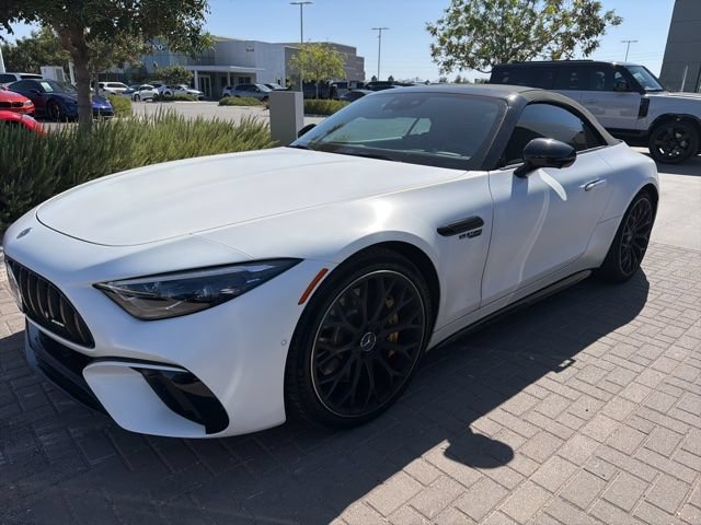 Used 2023 Mercedes-Benz SL 63 AMG 4MATIC image 2