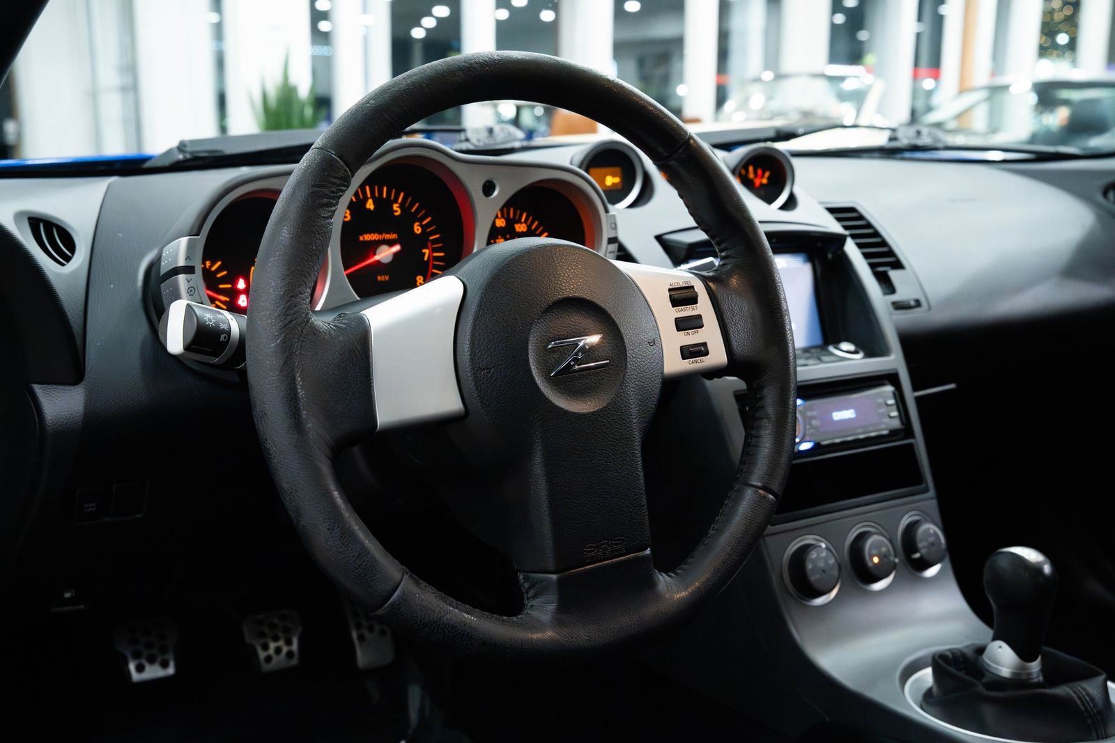 Used 2003 Nissan 350Z Track image 9