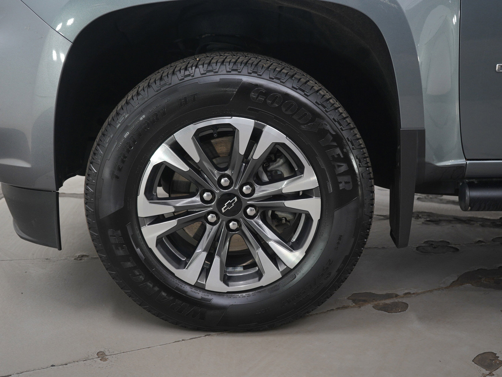 Used 2022 Chevrolet Colorado Z71 w/ Safety Package image 24