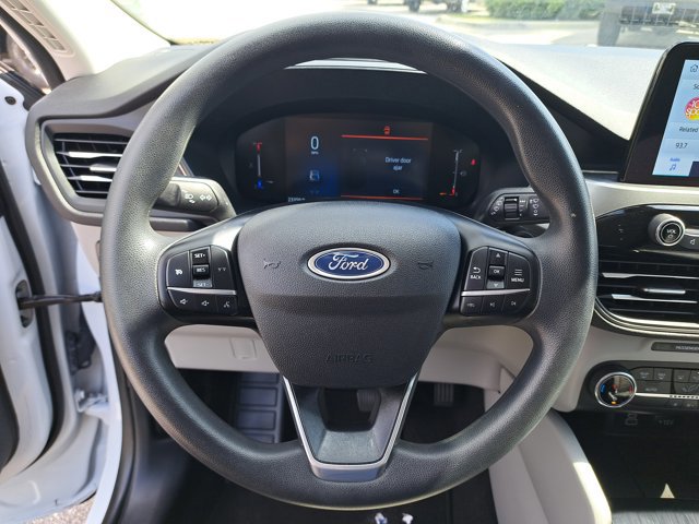 Certified 2025 Ford Escape Active image 25