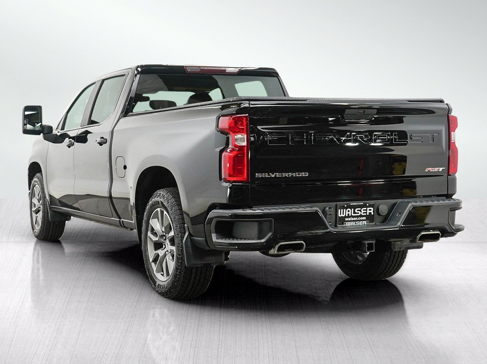 Used 2020 Chevrolet Silverado 1500 RST w/ True North Edition AWD/4WD image 3