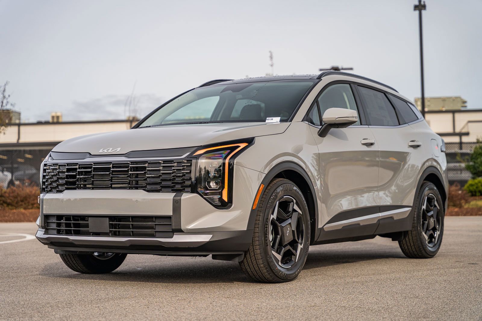 New 2026 Kia Sportage EX w/ EX Panorama Roof Package image 3