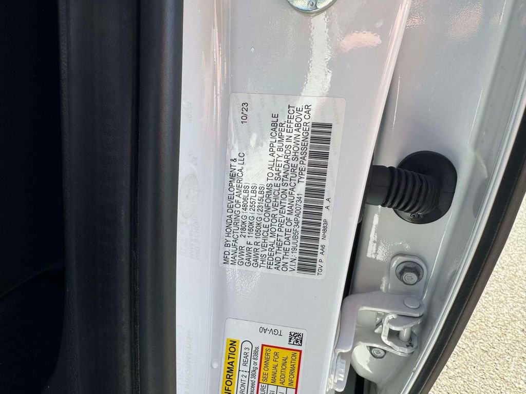 Used 2023 Acura TLX FWD image 13