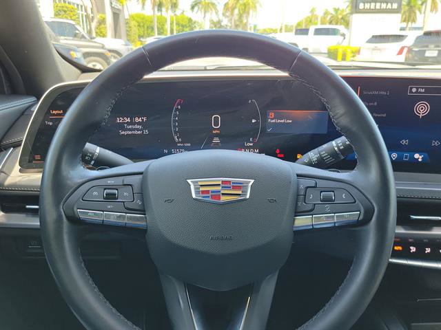 Certified 2024 Cadillac XT4 Premium Luxury AWD/4WD image 39
