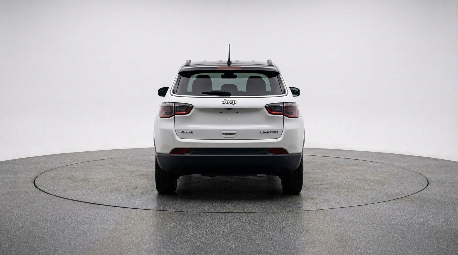 Used 2025 Jeep Compass Limited image 7