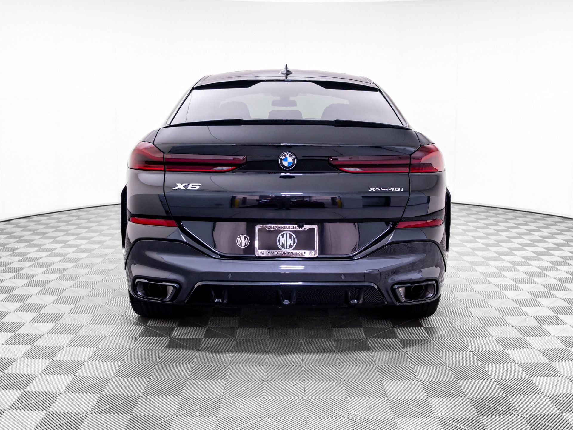 Certified 2023 BMW X6 xDrive40i w/ M Sport Package AWD/4WD image 4