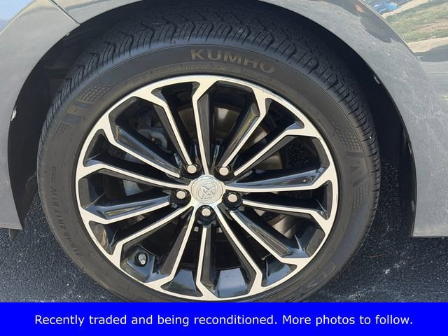 Used 2015 Toyota Corolla S FWD image 18